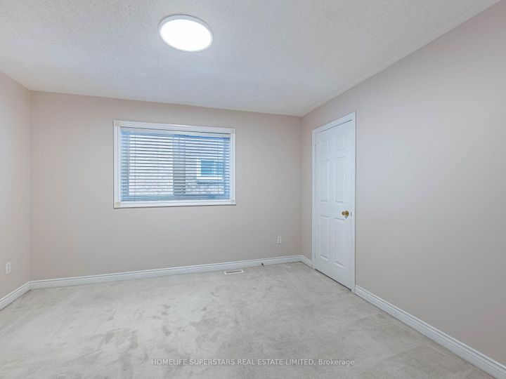 Photo 26 at 54 Hollybush Street, Wellington, Brampton