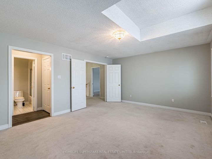 Photo 32 at 54 Hollybush Street, Wellington, Brampton