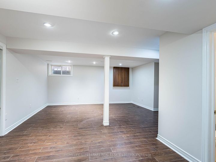 Photo 43 at 54 Hollybush Street, Wellington, Brampton