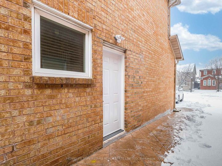 Photo 47 at 54 Hollybush Street, Wellington, Brampton