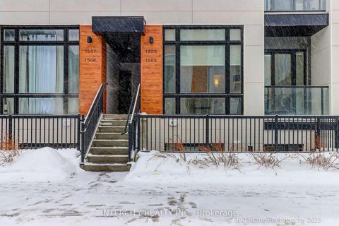 Photo 1 at 1505 - 11 David Eyer Road, Rural Richmond Hill, Richmond Hill