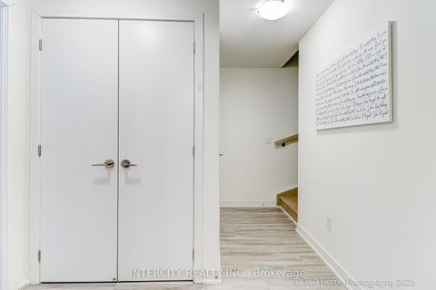 Photo 20 at 1505 - 11 David Eyer Road, Rural Richmond Hill, Richmond Hill