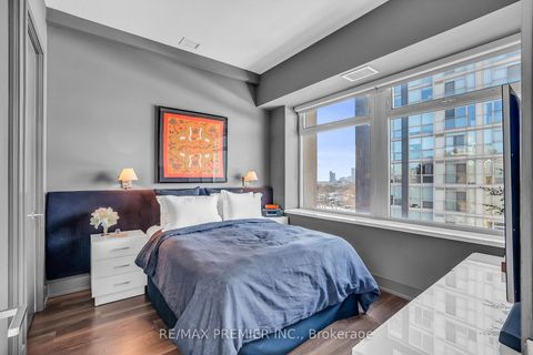 Photo 19 at 607 - 111 St. Clair Avenue W, St. Clair, Toronto