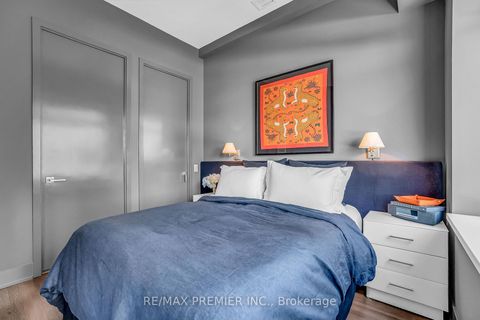 Photo 20 at 607 - 111 St. Clair Avenue W, St. Clair, Toronto