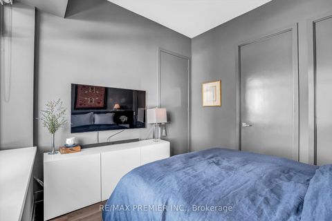 Photo 21 at 607 - 111 St. Clair Avenue W, St. Clair, Toronto