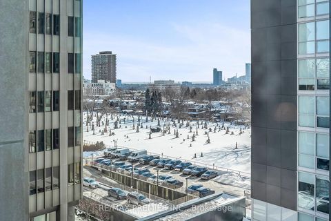 Photo 24 at 607 - 111 St. Clair Avenue W, St. Clair, Toronto