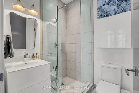 Photo 26 at 607 - 111 St. Clair Avenue W, St. Clair, Toronto