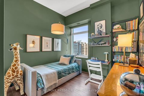 Photo 27 at 607 - 111 St. Clair Avenue W, St. Clair, Toronto