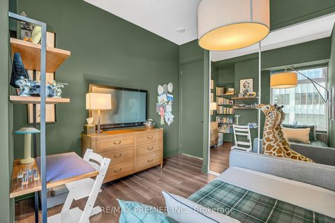 Photo 29 at 607 - 111 St. Clair Avenue W, St. Clair, Toronto