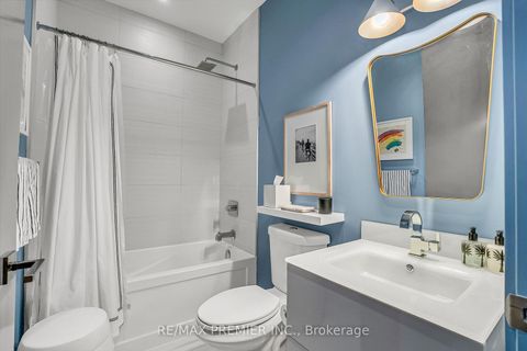 Photo 31 at 607 - 111 St. Clair Avenue W, St. Clair, Toronto