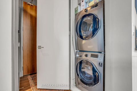 Photo 33 at 607 - 111 St. Clair Avenue W, St. Clair, Toronto