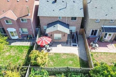 Photo 30 at 26 Halfmoon Square, Highland Creek, Toronto