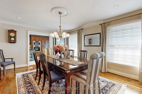 Photo 11 at 335 Forde Crescent, King City, King