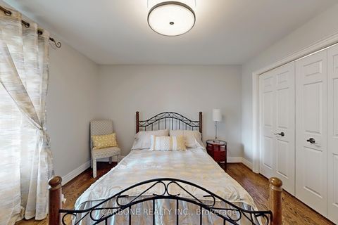 Photo 30 at 335 Forde Crescent, King City, King