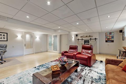 Photo 34 at 335 Forde Crescent, King City, King