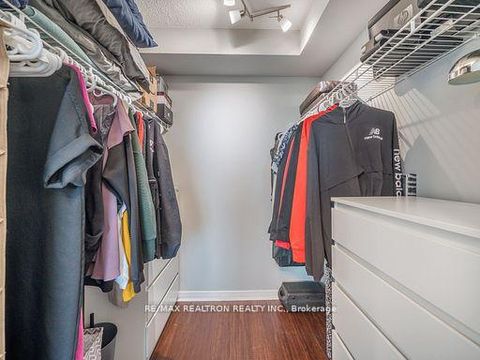 Photo 17 at 720 - 39 Oneida Crescent, Langstaff, Richmond Hill