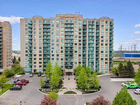 Photo 24 at 720 - 39 Oneida Crescent, Langstaff, Richmond Hill