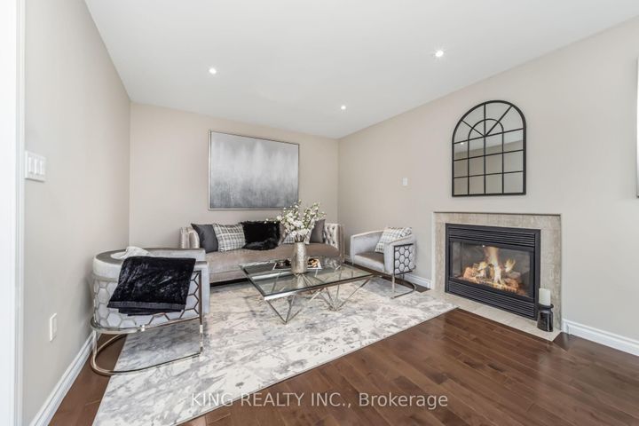 Photo 9 at 23 Himalaya Street, Wellington, Brampton