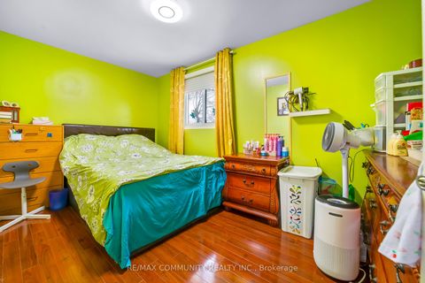 Photo 21 at 50 - 351 Military Trail, Morningside, Toronto