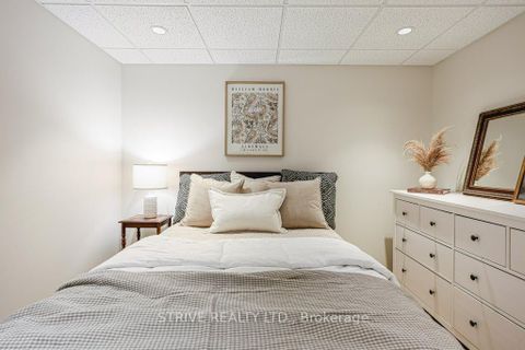 Photo 43 at 11 Lorraine Court, Bowmanville, Clarington