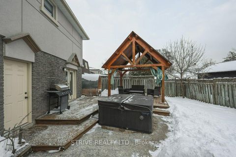 Photo 46 at 11 Lorraine Court, Bowmanville, Clarington