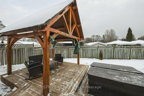 Photo 47 at 11 Lorraine Court, Bowmanville, Clarington