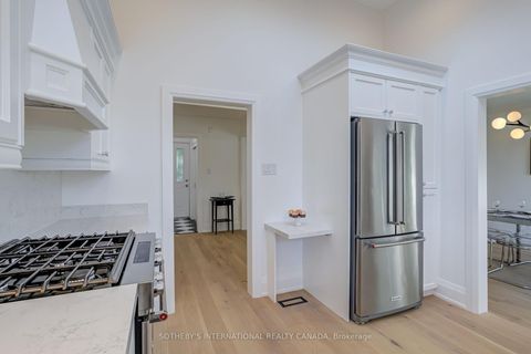 Photo 7 at 34 Euphrasia Drive, Glen Park, Toronto