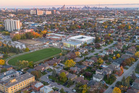 Photo 36 at 34 Euphrasia Drive, Glen Park, Toronto