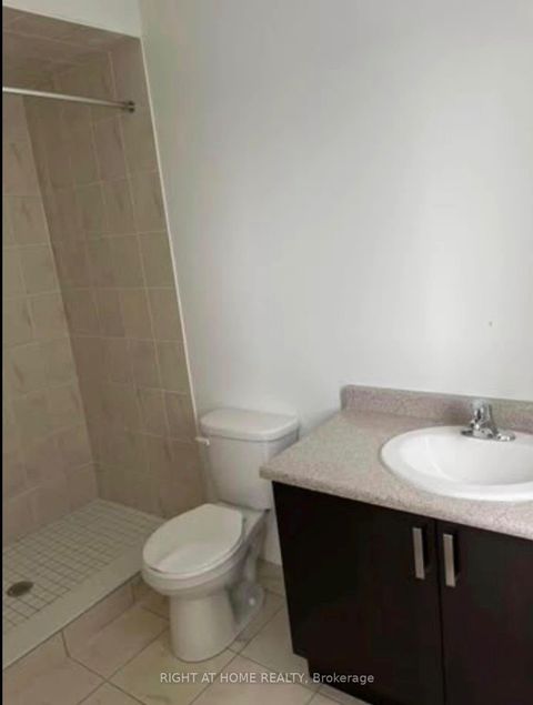 Photo 10 at 14 - 1426 Coral Springs Path, Taunton, Oshawa