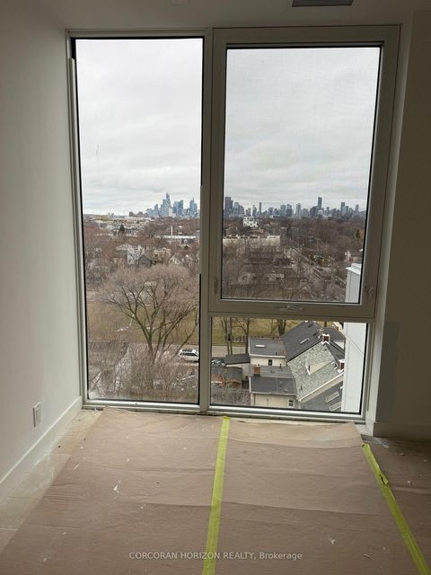 Photo 6 at 819 - 1050 Eastern Avenue, Coxwell, Toronto