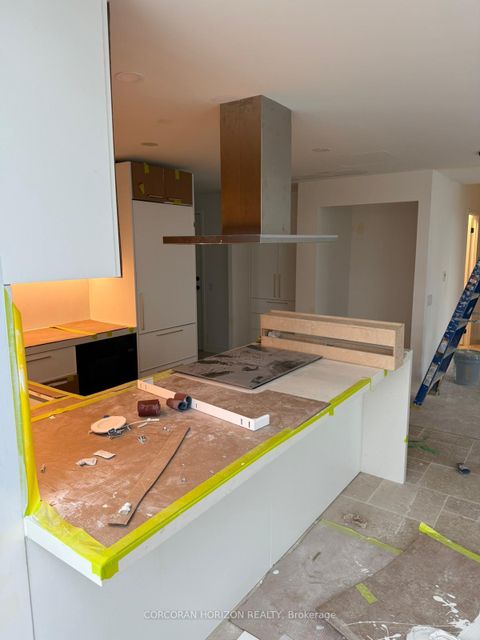 Photo 10 at 819 - 1050 Eastern Avenue, Coxwell, Toronto