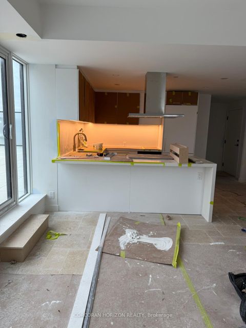 Photo 12 at 819 - 1050 Eastern Avenue, Coxwell, Toronto