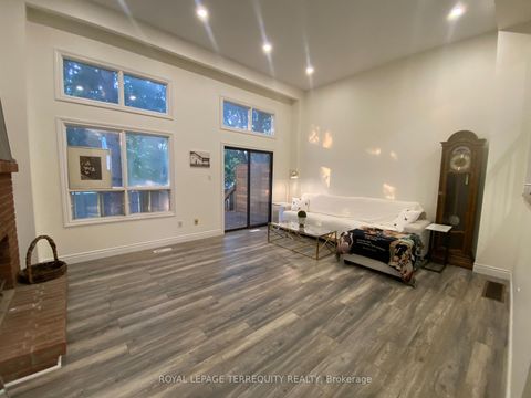 Photo 6 at 28 Festival Drive, Branson, Toronto