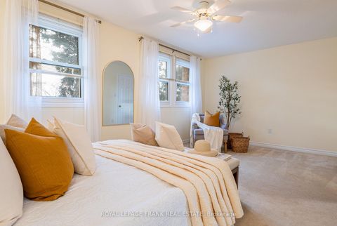 Photo 19 at 23 - 385 THE EAST MALL, City Centre West, Toronto