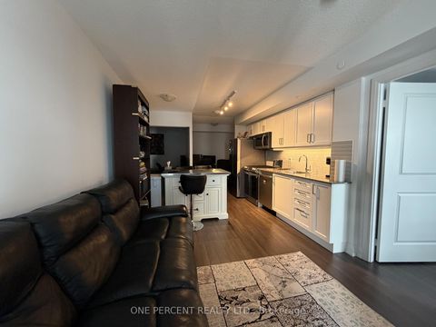 Photo 8 at 2010 - 20 Meadowglen Place, Woburn, Toronto