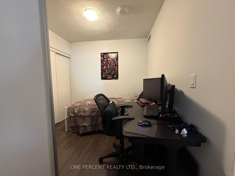 Photo 14 at 2010 - 20 Meadowglen Place, Woburn, Toronto