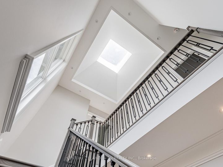 Photo 20 at 36A Elm Grove Avenue, Oak Ridges, Richmond Hill