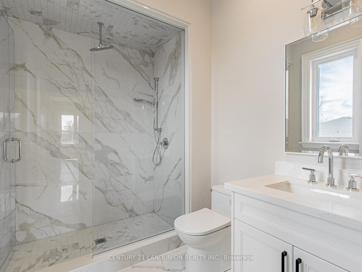 Photo 34 at 36A Elm Grove Avenue, Oak Ridges, Richmond Hill