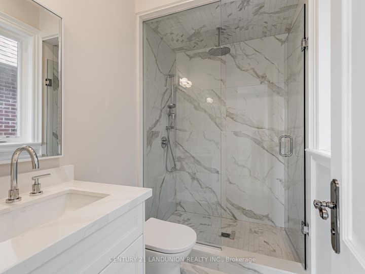 Photo 37 at 36A Elm Grove Avenue, Oak Ridges, Richmond Hill