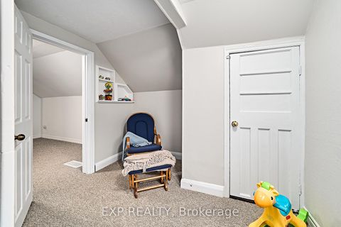 Photo 28 at 17 Eastwood Avenue N, Samac, Oshawa