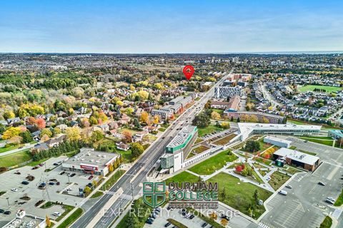 Photo 39 at 17 Eastwood Avenue N, Samac, Oshawa