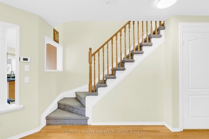 Photo 18 at 49 Seaside Circle, Wellington, Brampton