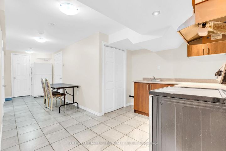 Photo 29 at 49 Seaside Circle, Wellington, Brampton