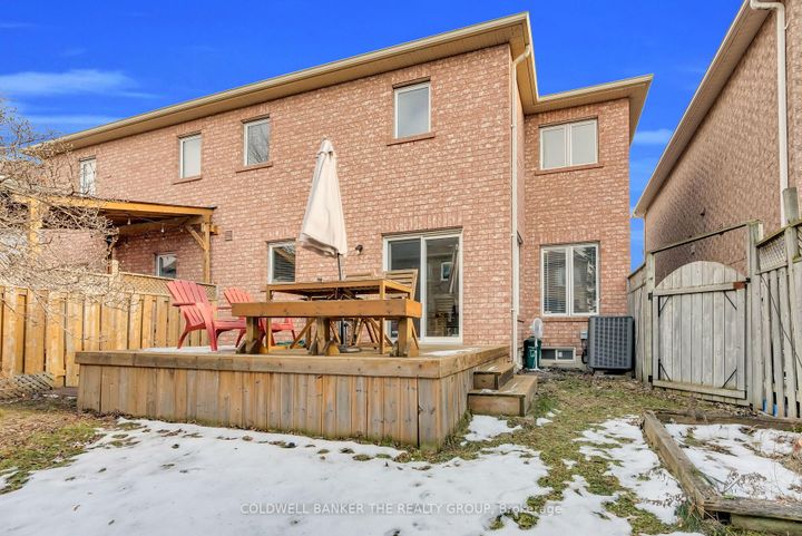 Photo 35 at 49 Seaside Circle, Wellington, Brampton