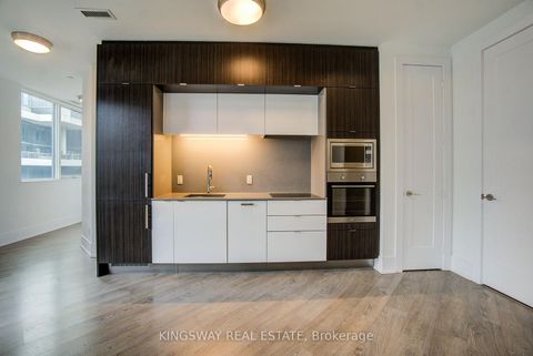 Photo 21 at PH33 - 1 Edgewater Drive, Waterfront Communities C8, Toronto