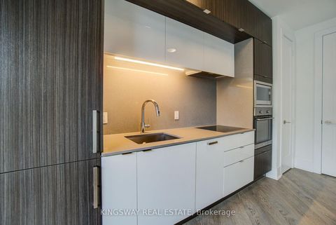 Photo 27 at PH33 - 1 Edgewater Drive, Waterfront Communities C8, Toronto