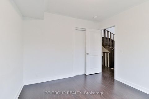 Photo 14 at 24 William Shearn Crescent, Angus Glen, Markham