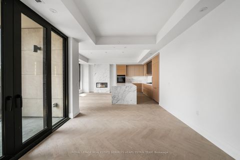 Photo 12 at Suite 411 - 2 Forest Hill Road, Casa Loma, Toronto