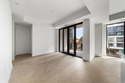 Photo 13 at Suite 411 - 2 Forest Hill Road, Casa Loma, Toronto