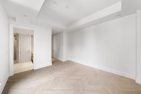 Photo 17 at Suite 411 - 2 Forest Hill Road, Casa Loma, Toronto